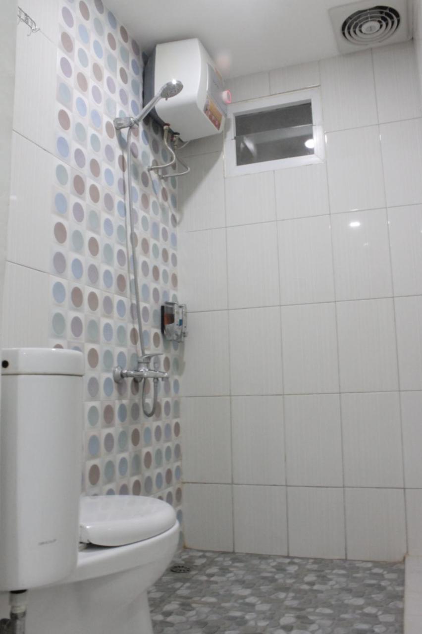 Myrooms Bekasi Exterior foto